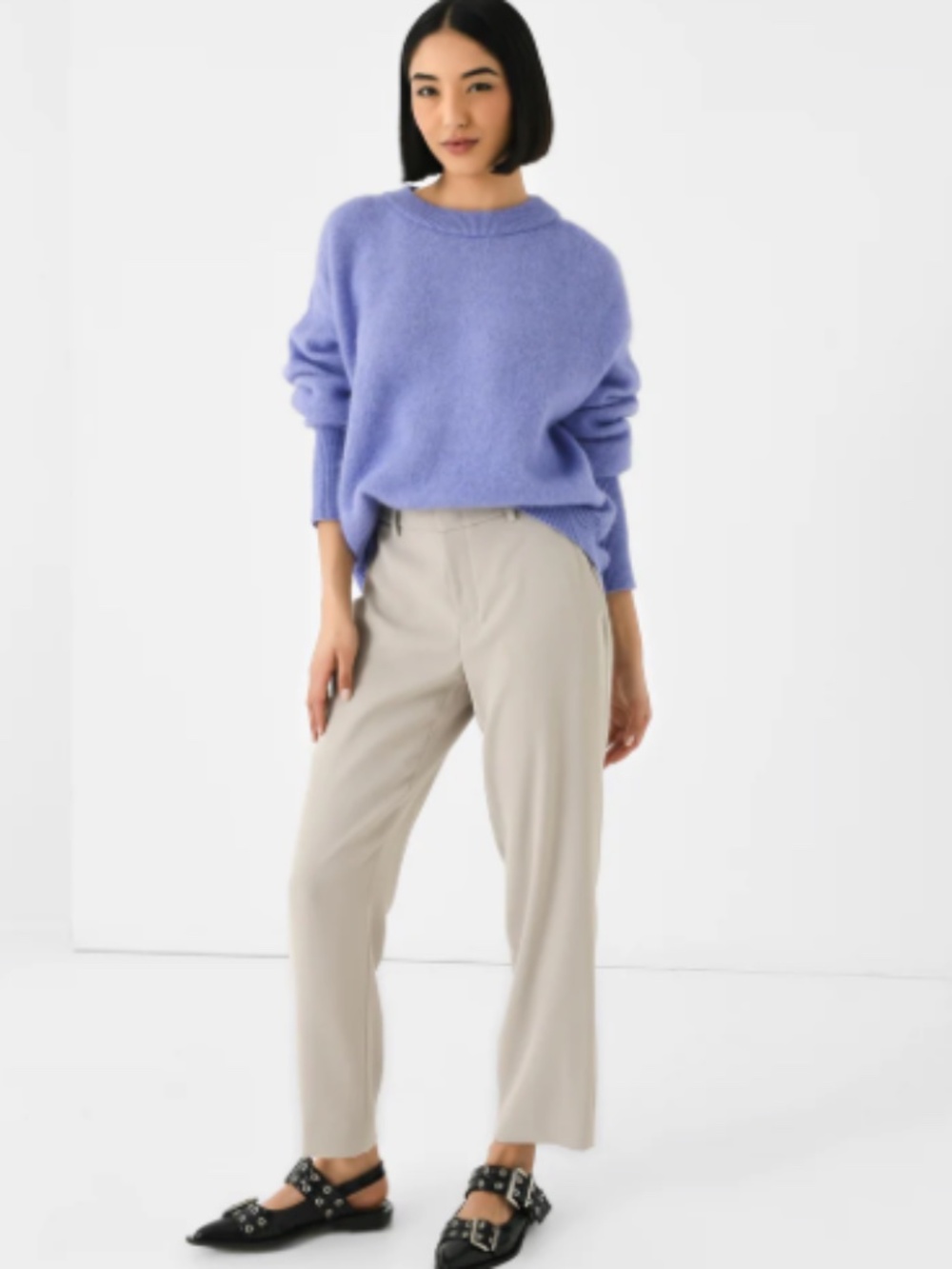 Vince Women's Crepe Tailored Straight Leg Pant Size 14 Creme Straight Leg (C)